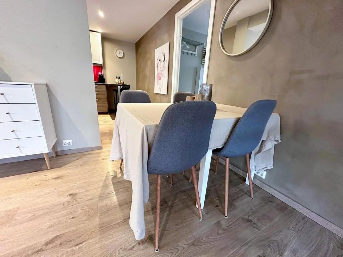Stylish & Bright Penthouse - Office - 5 Star Location! Lejlighed Egersund Eksteriør billede
