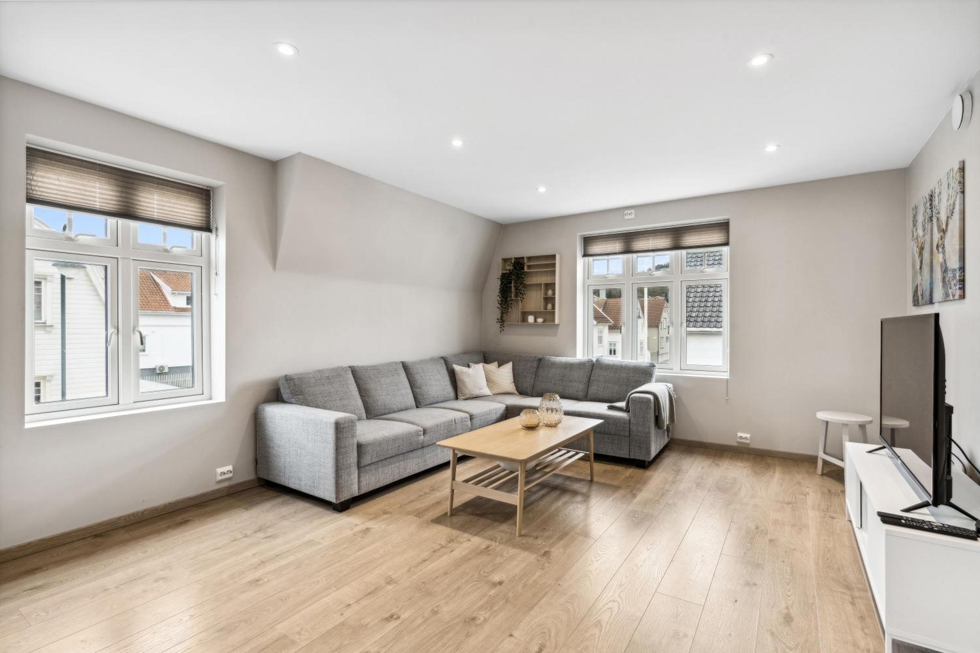 Stylish & Bright Penthouse - Office - 5 Star Location! Lejlighed Egersund Eksteriør billede